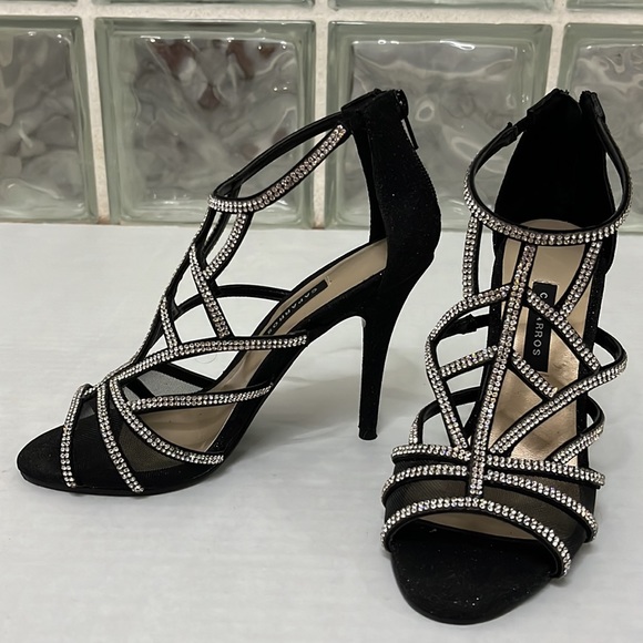 Caparros strappy heels. Rhinestone embellishments. Black. Size 6B - Picture 3 of 6